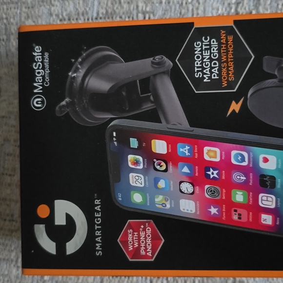 SMARTGEAR BRAND UNIVERSAL MAGNET MOUNT CELL PHONE HOLDER - Picture 3 of 9